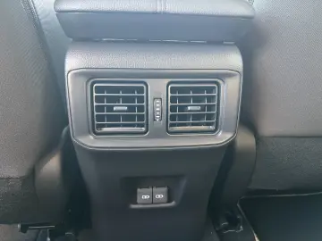 Toyota RAV4 Dynamic 2.5 Hybrid CVT  222 CP 4X4