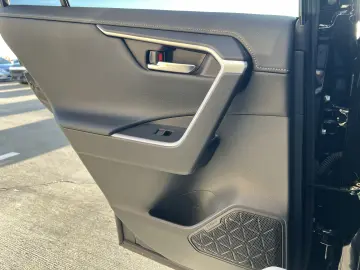 Toyota RAV4 Dynamic 2.5 Hybrid CVT  222 CP 4X4