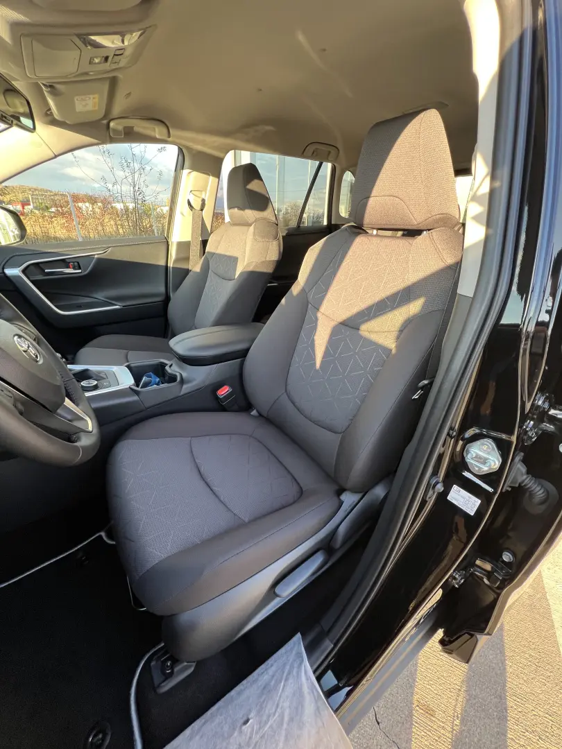 Toyota RAV4 Dynamic 2.5 Hybrid CVT  222 CP 4X4