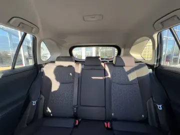 Toyota RAV4 Dynamic 2.5 Hybrid CVT  222 CP 4X4