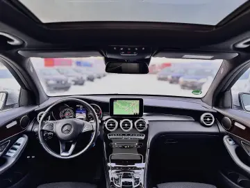 Mercedes Benz GLC 4×4 – 2017