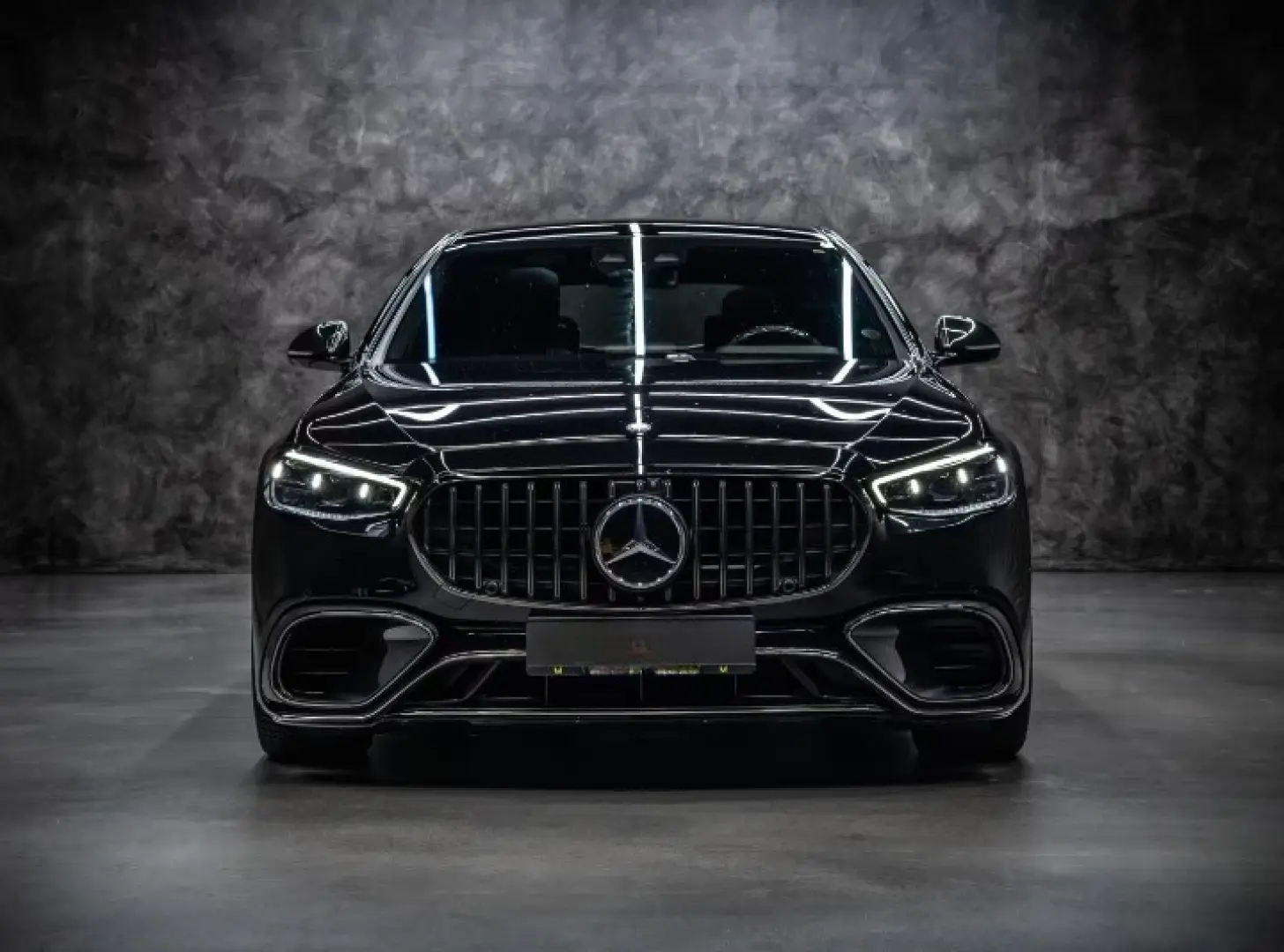Mercedes-Benz S63 AMG E BLACK NIGHT CARBON LM21