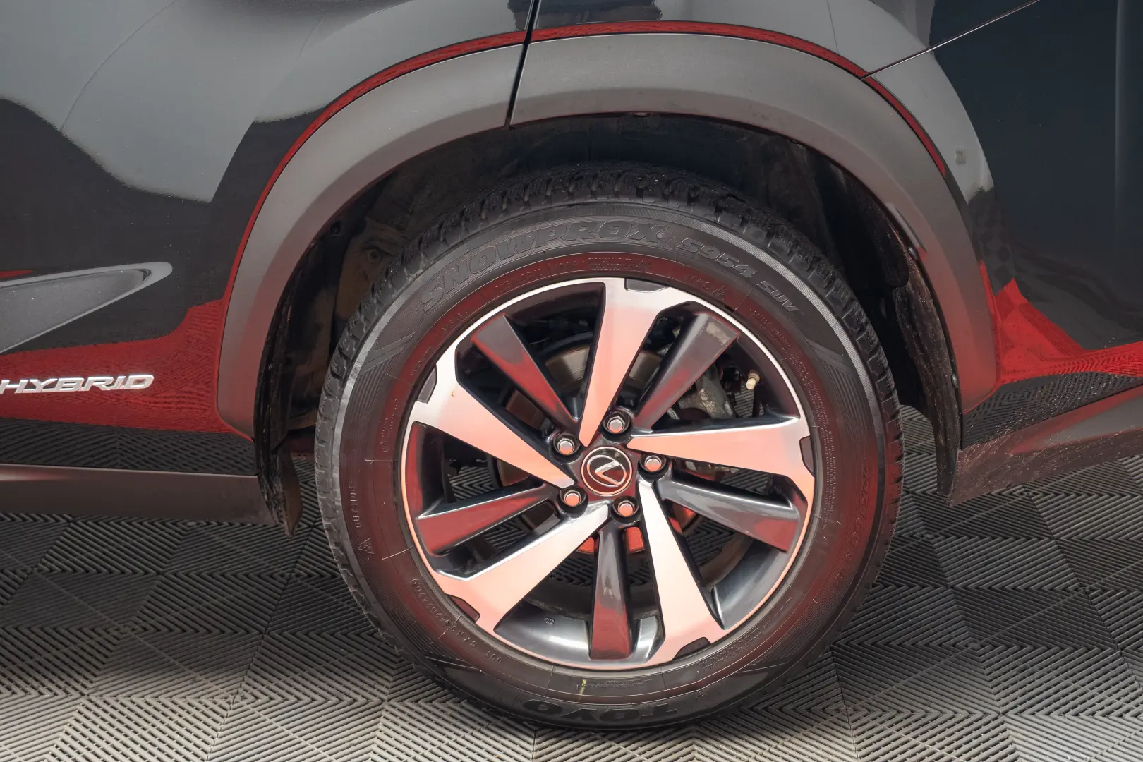 Lexus NX 300h AWD Luxury