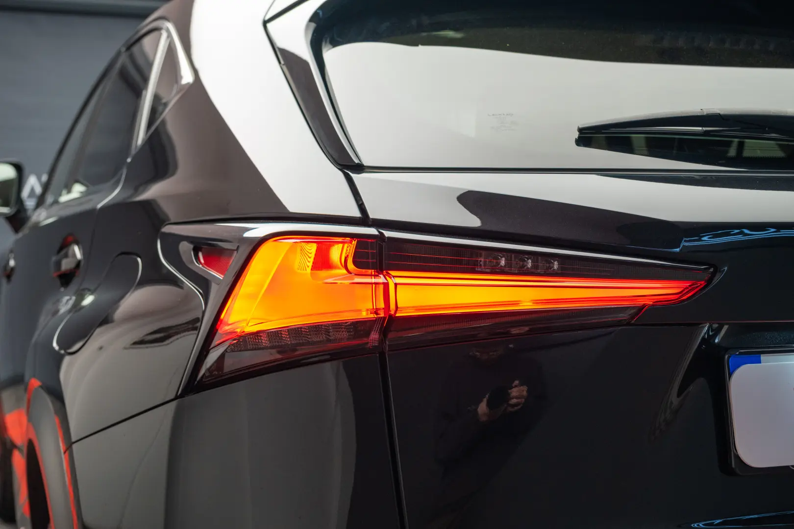 Lexus NX 300h AWD Luxury