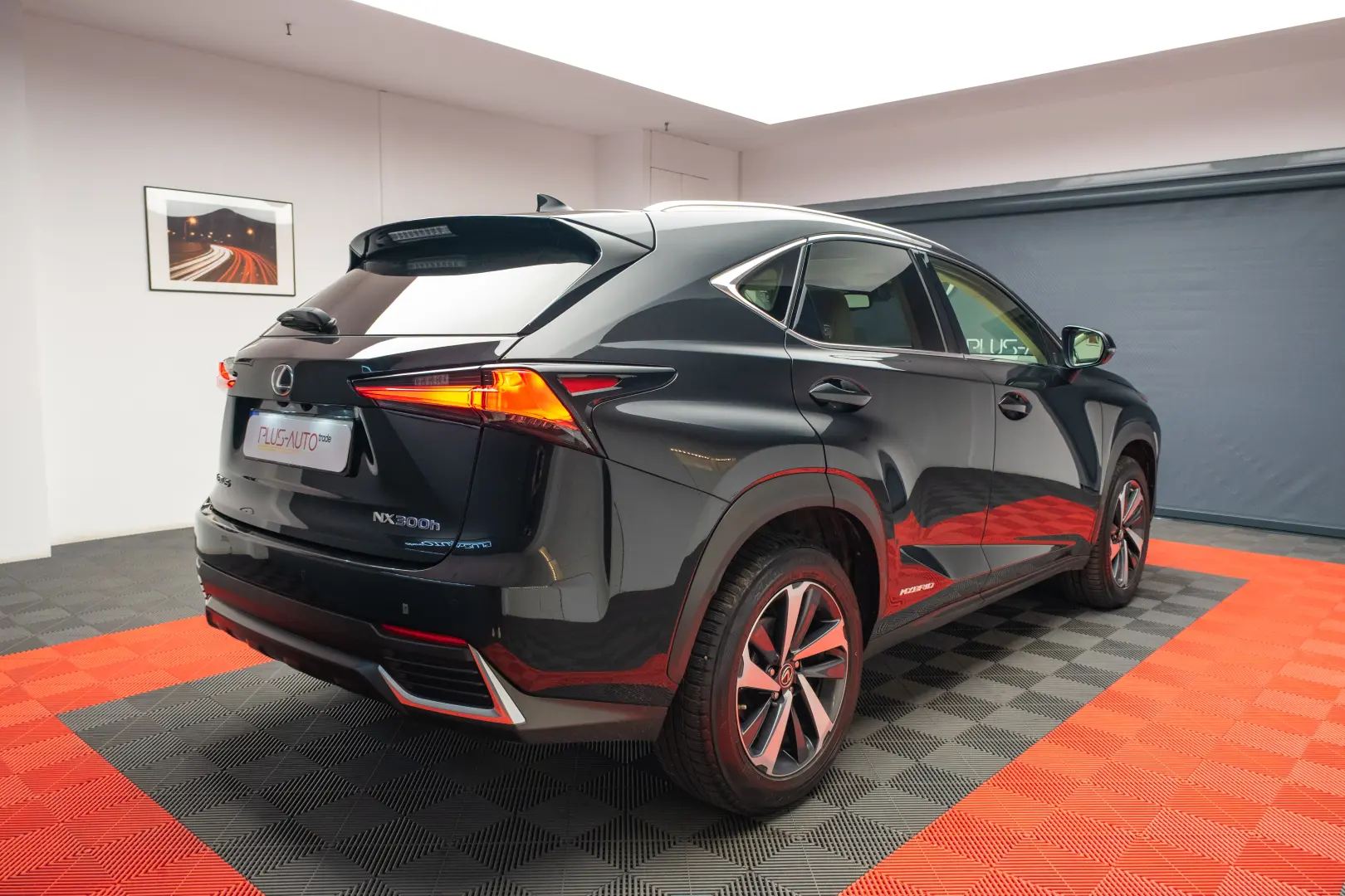 Lexus NX 300h AWD Luxury