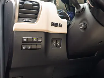 Lexus NX 300h AWD Luxury