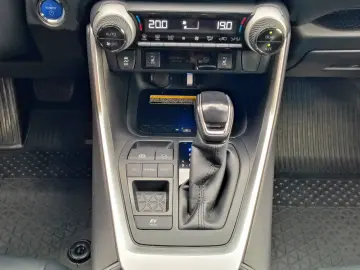 RAV4 - CAR VERTICAL perfect - Hybrid