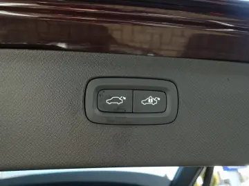 XC90 Ultra Facelift T8 AWD