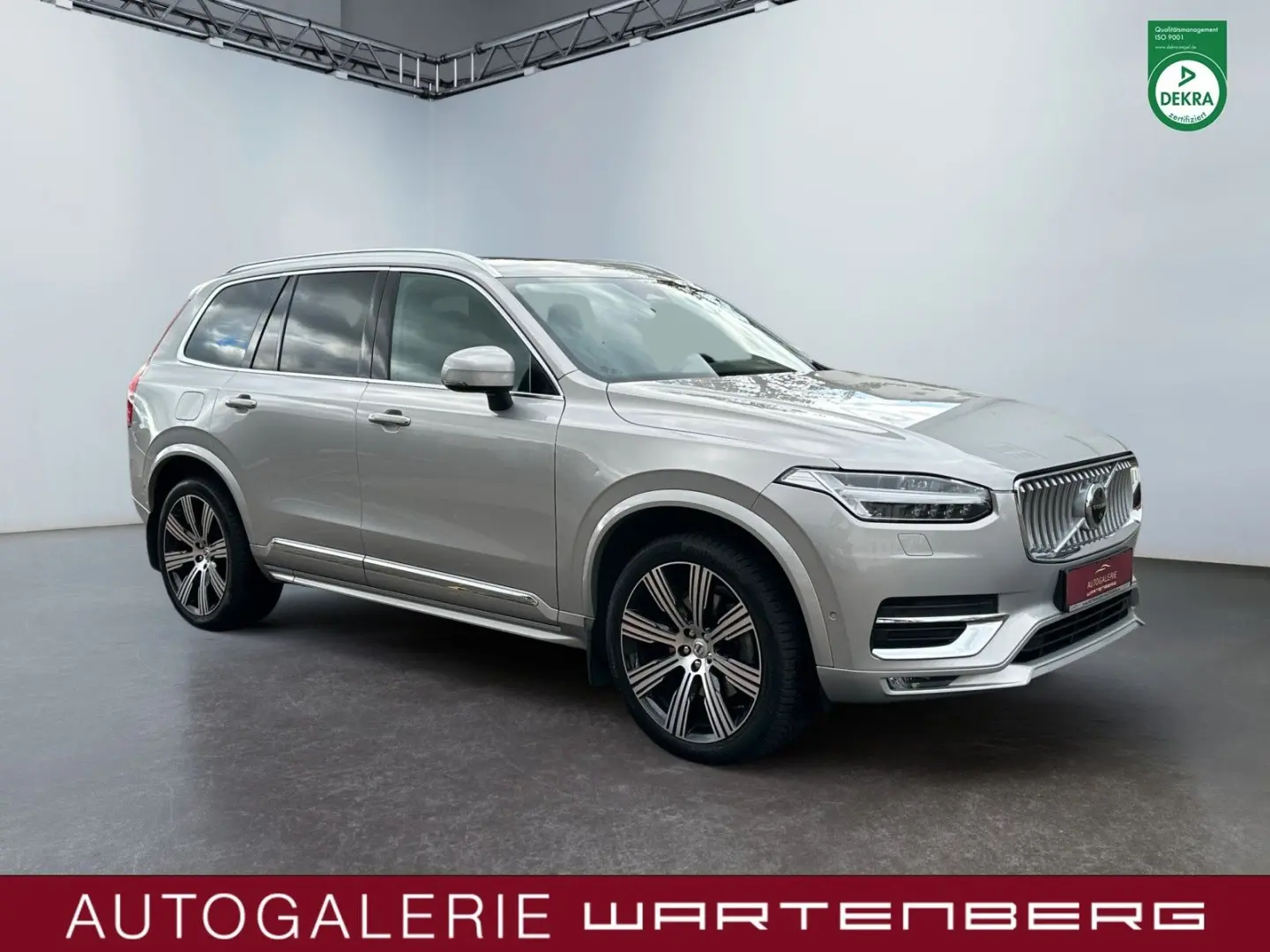 XC90 Plus Bright