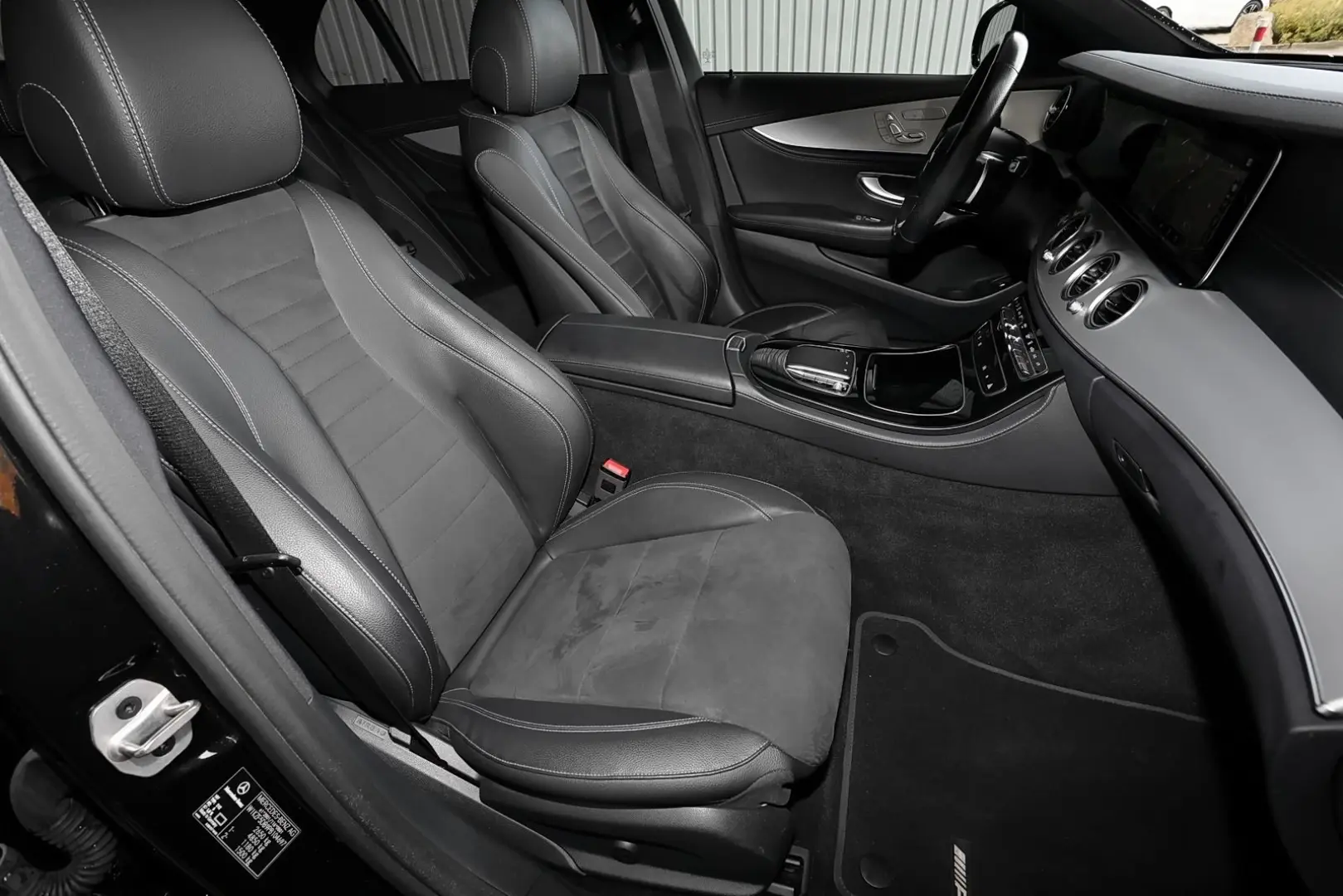 E 300 e Limousine AMG