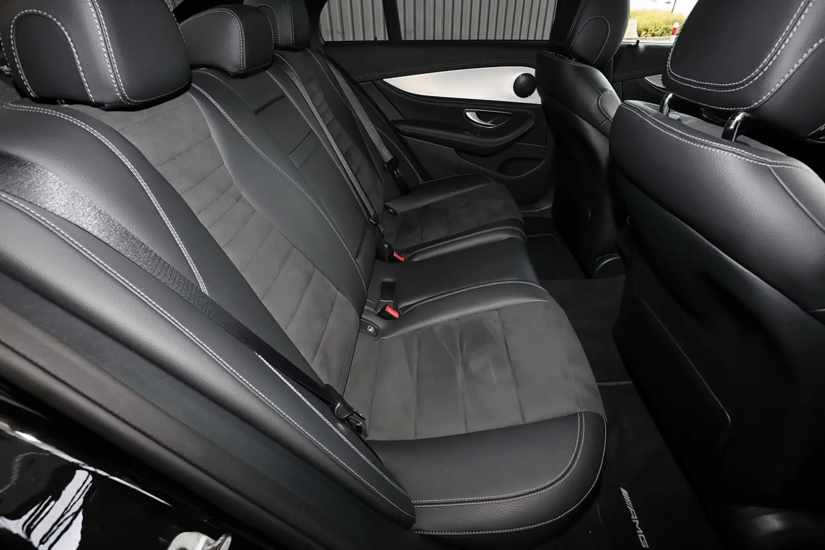 E 300 e Limousine AMG