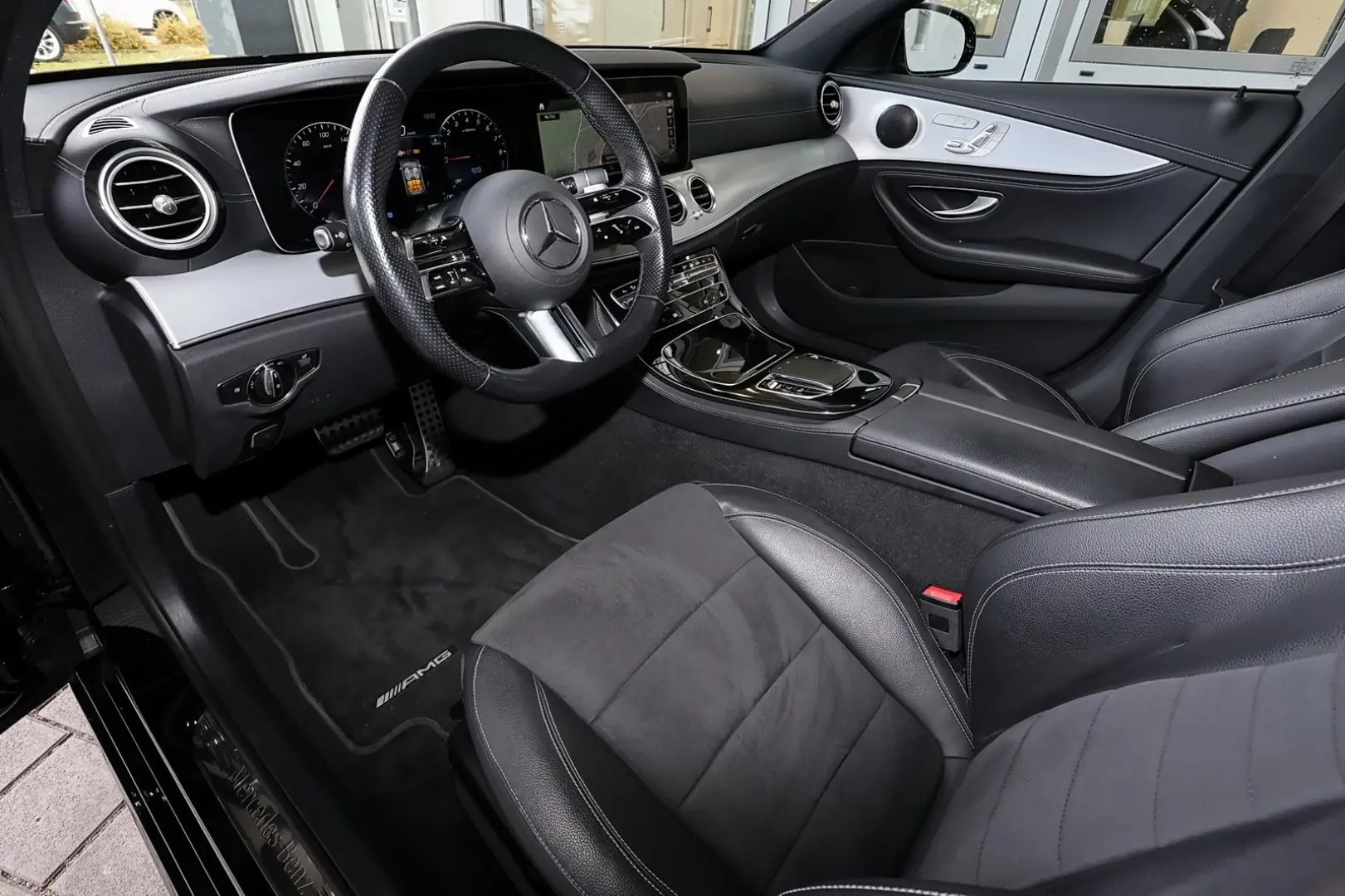 E 300 e Limousine AMG