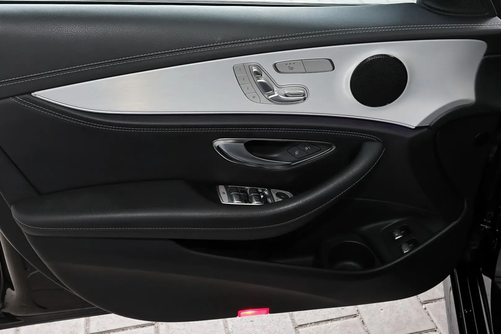 E 300 e Limousine AMG