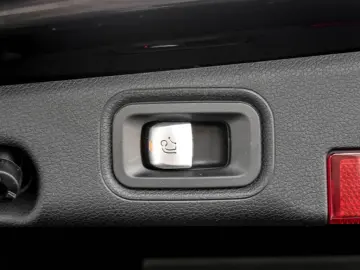 E 300 e 4M AMG-Sport