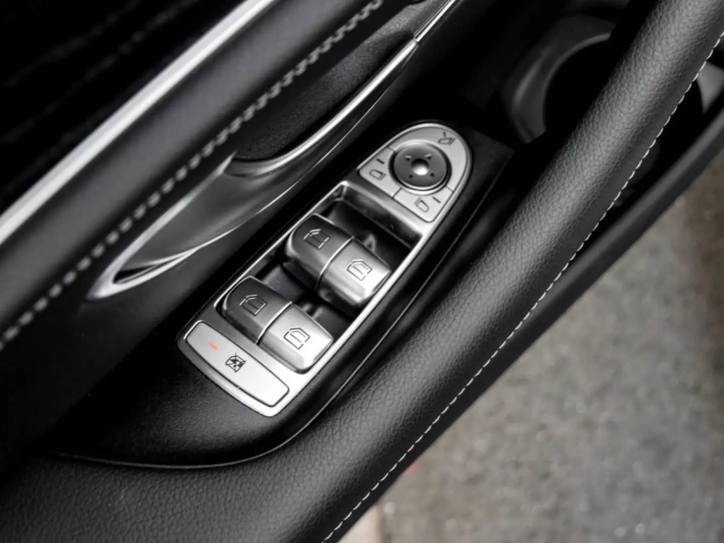 E 300 e 4M AMG-Sport