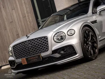 Flying Spur 2.9 V6 Hybrid   1st Owner   Rotating