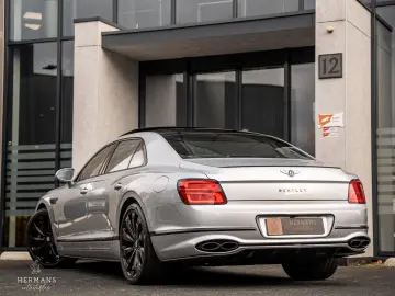 Flying Spur 2.9 V6 Hybrid   1st Owner   Rotating