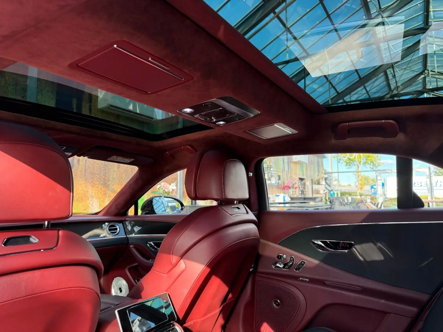 Flying Spur S V8 Carbon NAIM