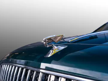 Flying Spur V8   Bentley Nürnberg