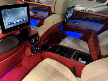 BENTAYGA AZURE DUO TONE MULLINER 4-SEATS FULLY