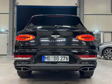 BENTAYGA AZURE DUO TONE MULLINER 4-SEATS FULLY