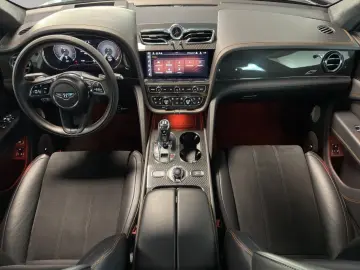 Bentayga V8 S  Carbon   AHK