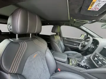 Bentayga V8 S  Carbon   AHK