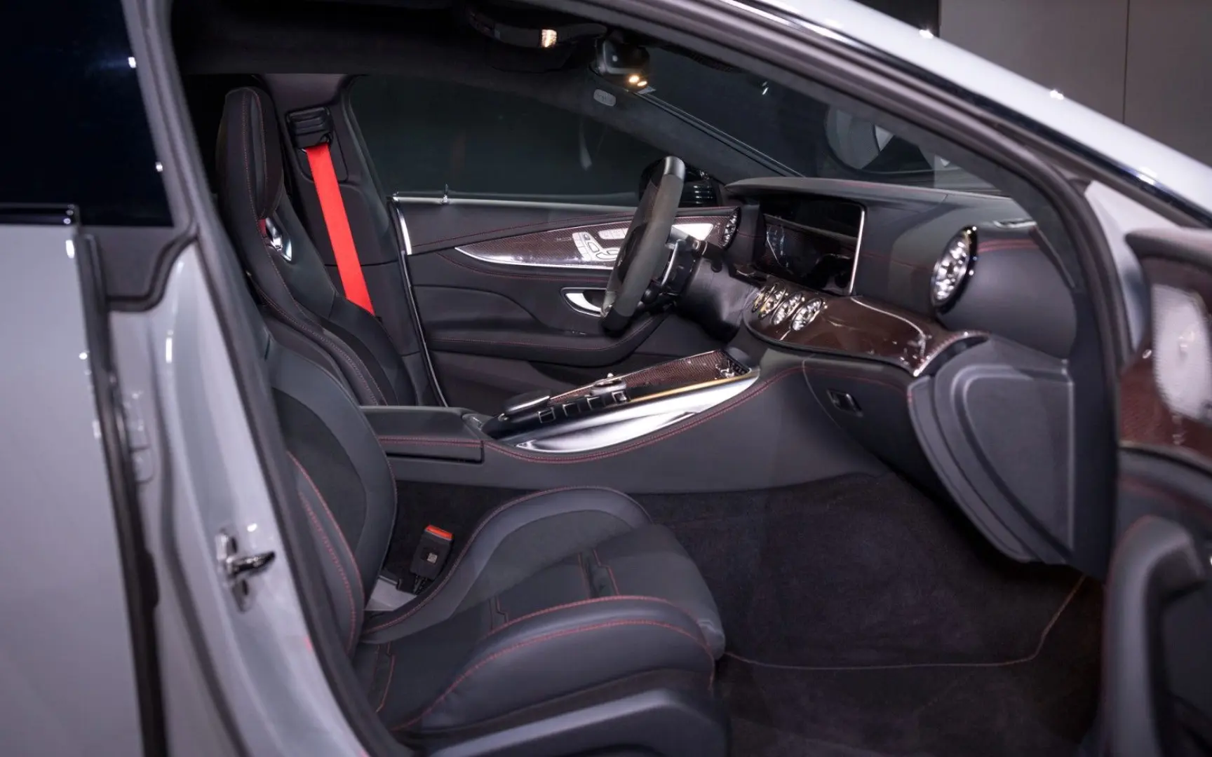 AMG GT 63 S E PERFORMANCE F1 EDITION