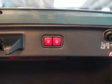 S 63 AMG E Performance Exklusiv MANUFAKTUR Pano