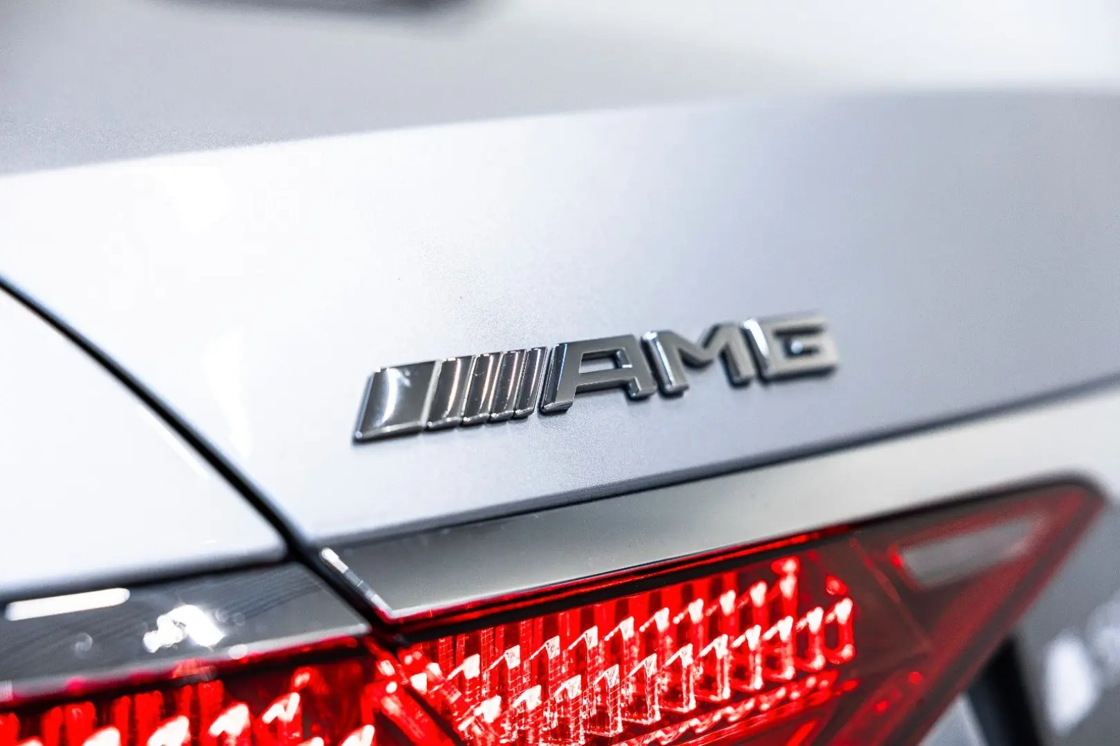 LONG   S63 AMG  E-PERF. KERAMIK  HUD