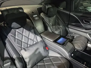 S 580 Maybach Night Series Duotone Burmester4D