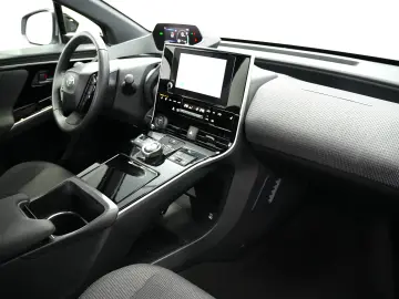 TOYOTA BZ4X DYNAMIC 4X4