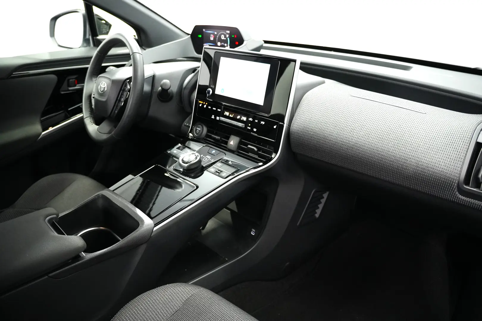 TOYOTA BZ4X DYNAMIC 4X4