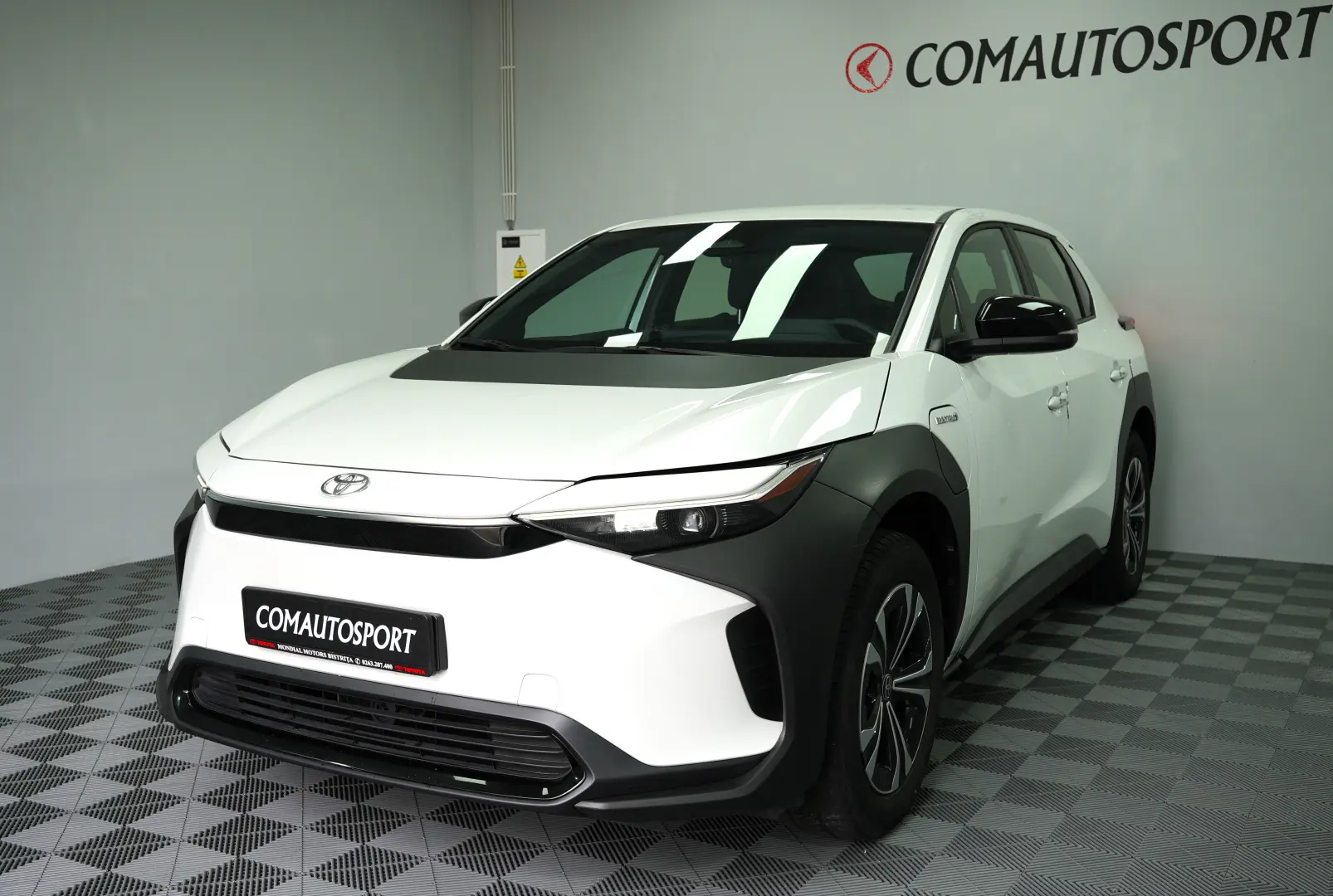 TOYOTA BZ4X DYNAMIC 4X4