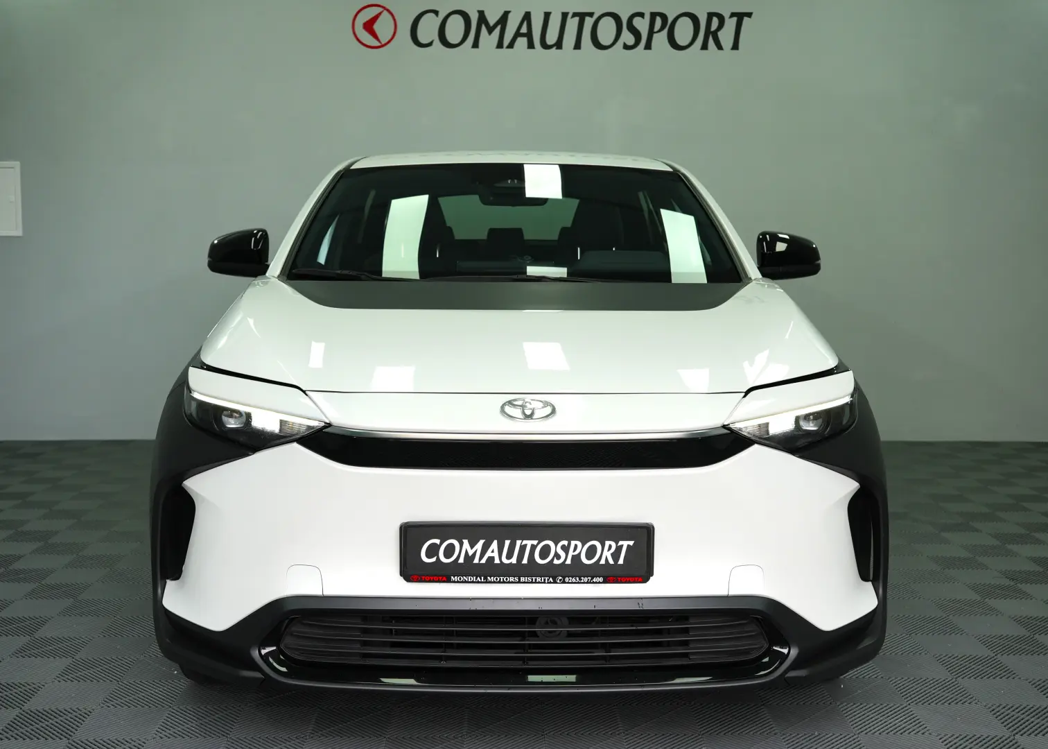 TOYOTA BZ4X DYNAMIC 4X4