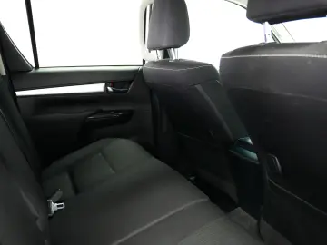 TOYOTA HILUX DC 2.4D MT EXECUTIVE