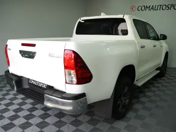 TOYOTA HILUX DC 2.4D MT EXECUTIVE