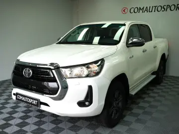 TOYOTA HILUX DC 2.4D MT EXECUTIVE