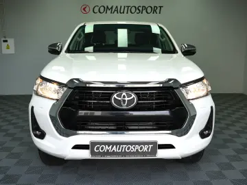 TOYOTA HILUX DC 2.4D MT EXECUTIVE
