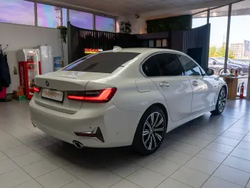 BMW 320xd Luxury Line