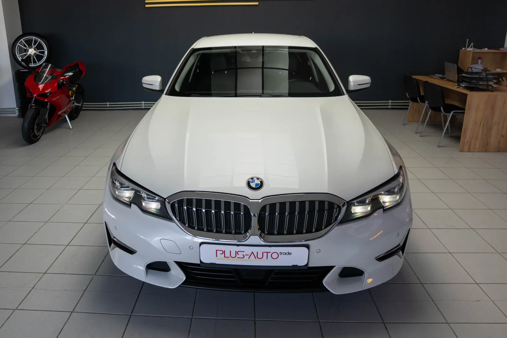 BMW 320xd Luxury Line