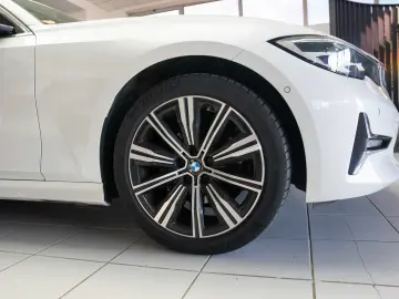 BMW 320xd Luxury Line