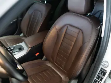 BMW 320xd Luxury Line