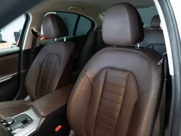 BMW 320xd Luxury Line