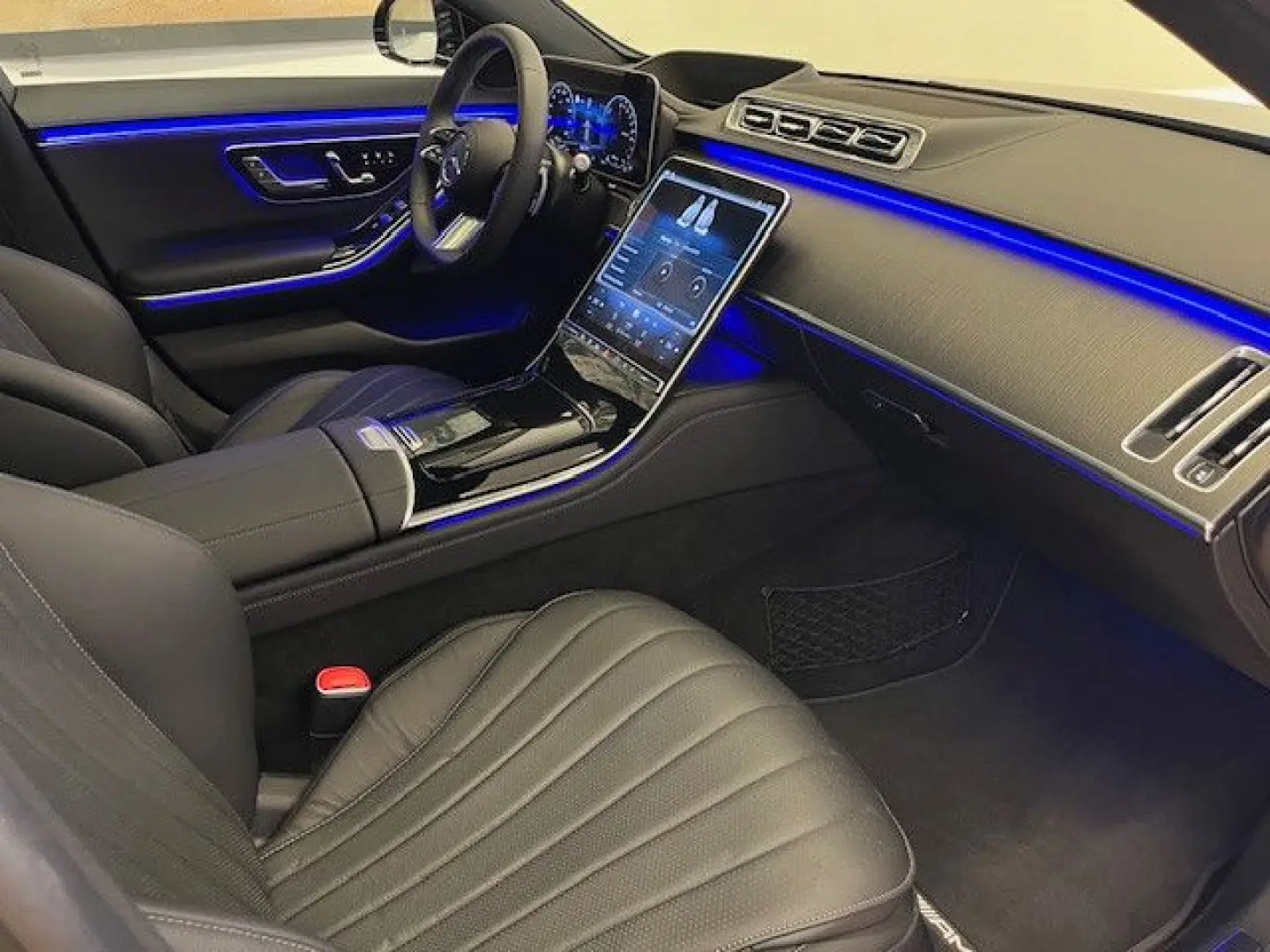 S 580e lang long AMG-Line Sound Pano Chauffeur