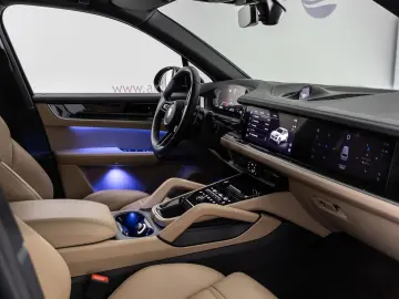 Cayenne E-Hybrid SportDesign ACC LUFT