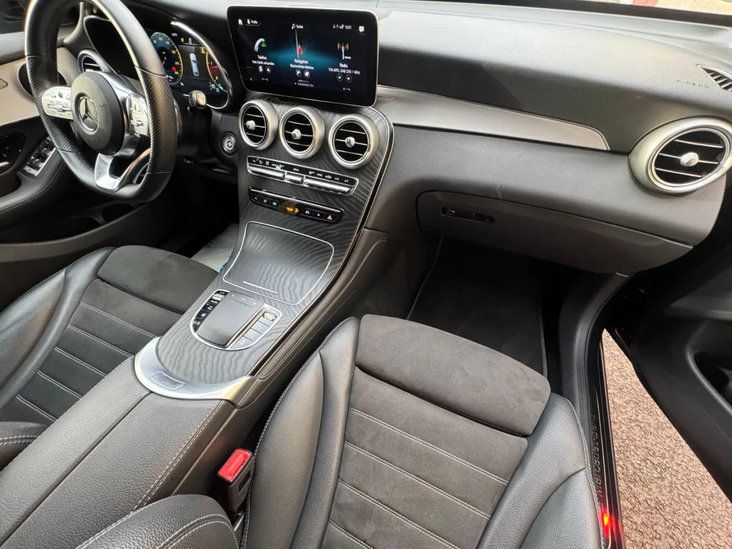 GLC 200d Coupe AMG TW Alcantara