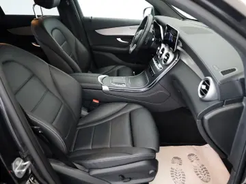 GLC 200d Coupe Leder Navi LED SH Kamera Park Pak