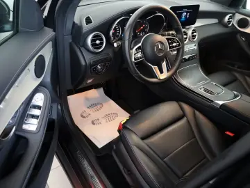 GLC 200d Coupe Leder Navi LED SH Kamera Park Pak