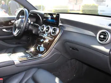 GLC 300 d 4M Coupe AMG Line Night Wide LED 360